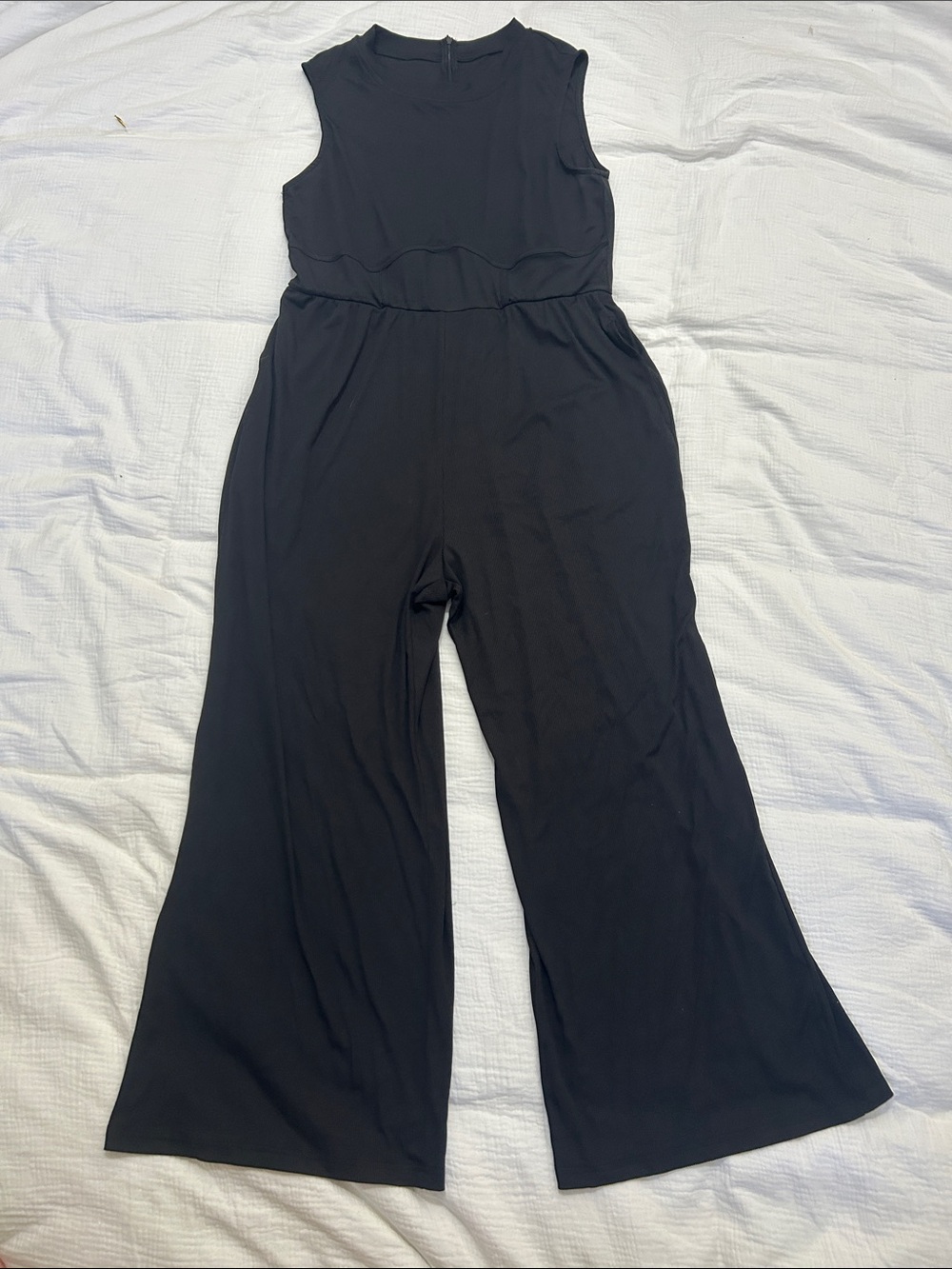 Cider Black Sleeveless Wide-Leg Jumpsuit